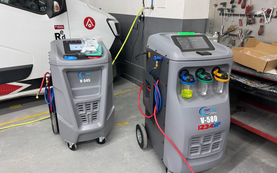 Dual-Gas vs Single-Gas AC Service Machines: Which Is Best for Your Garage?
